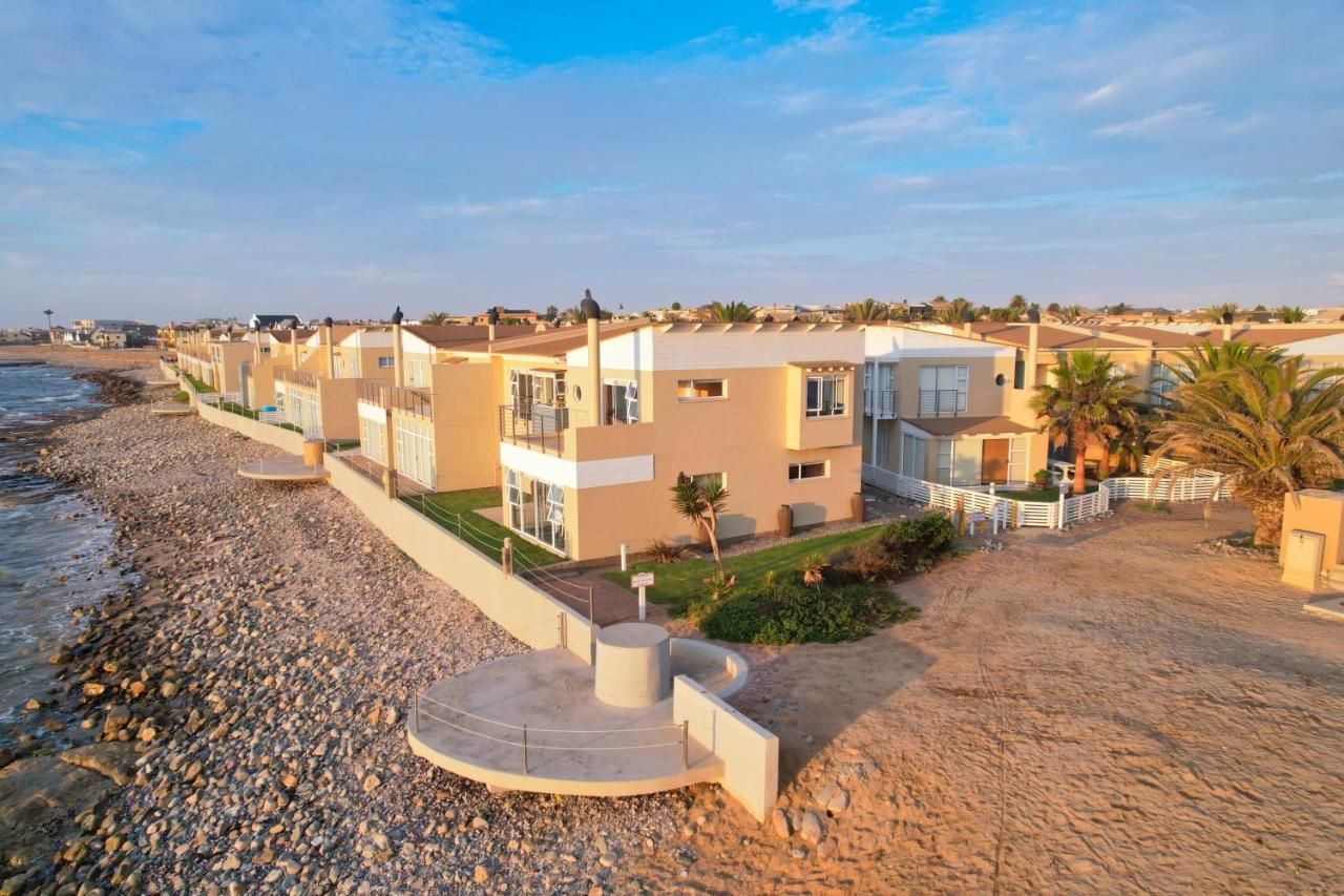 Villa Waterfront Edge B5 à Swakopmund Extérieur photo