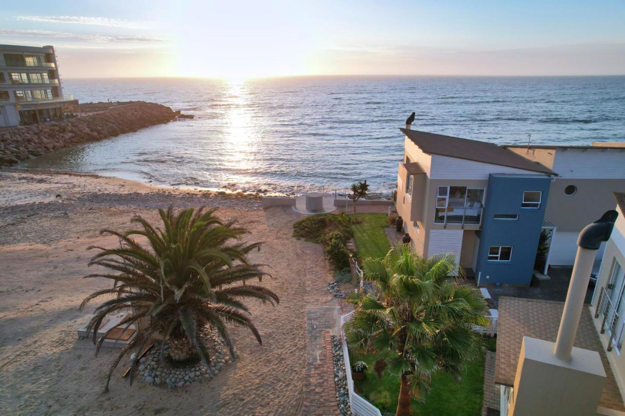 Villa Waterfront Edge B5 à Swakopmund Extérieur photo