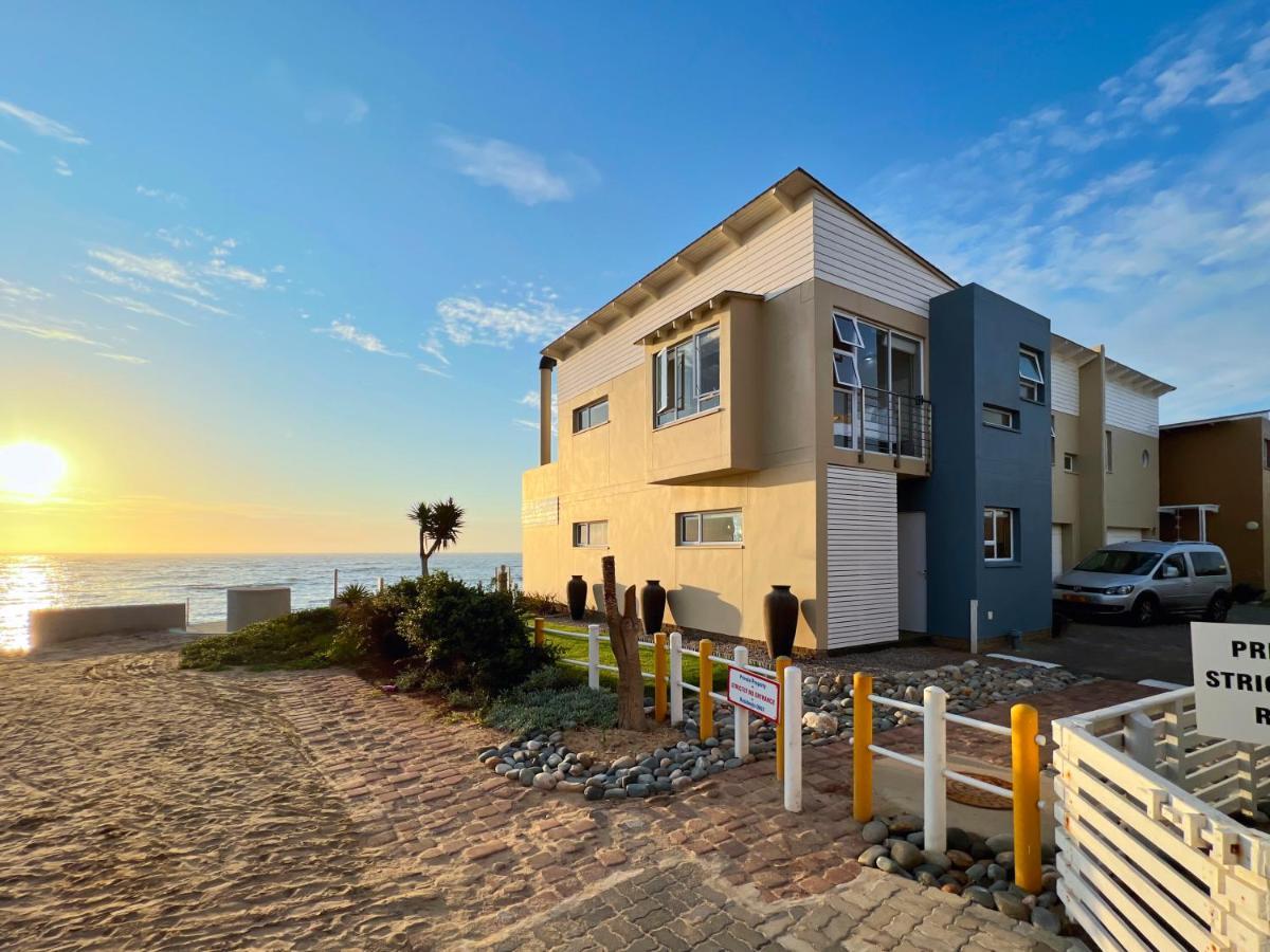 Villa Waterfront Edge B5 à Swakopmund Extérieur photo