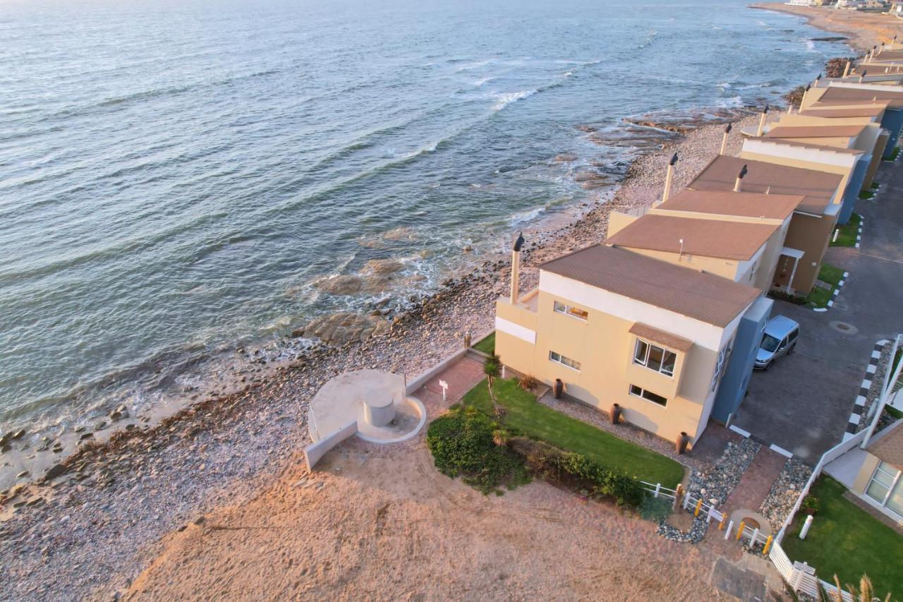 Villa Waterfront Edge B5 à Swakopmund Extérieur photo